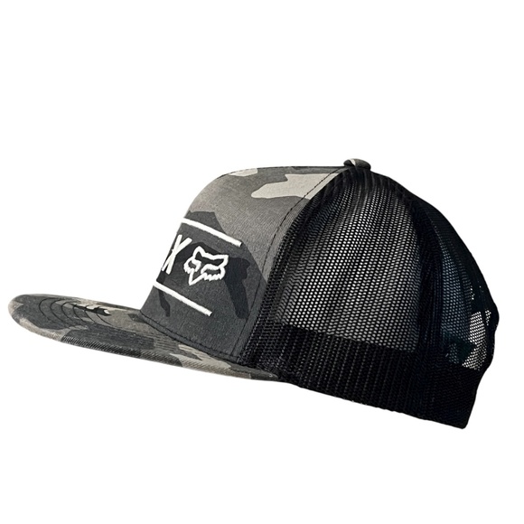 FOX Trucker Hat Pinnacle Mesh Snap Back Camo Black Gray OS - Picture 6 of 10